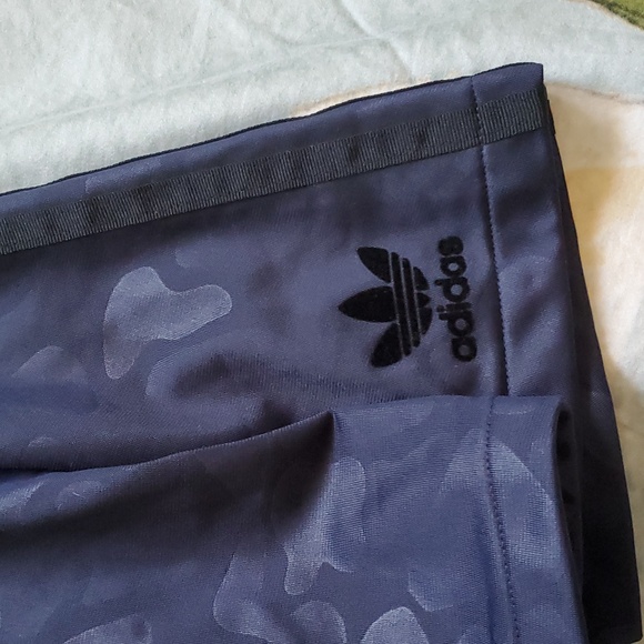 💝FINAL CLEARANCE - Adidas mini tennis skirt - Picture 2 of 6